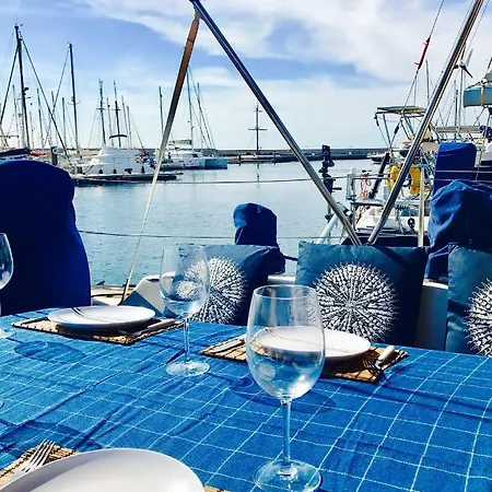 Botel Mar Azul Playa Blanca (Lanzarote)